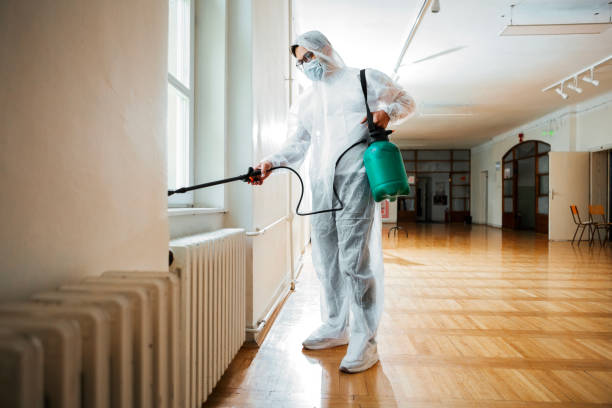 Best Wildlife Control Services  in Little Cypress, TX